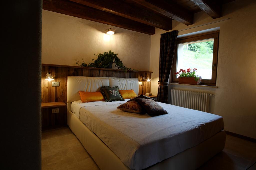 Panoramic Apartments Lerinon Saint-Vincent Room photo